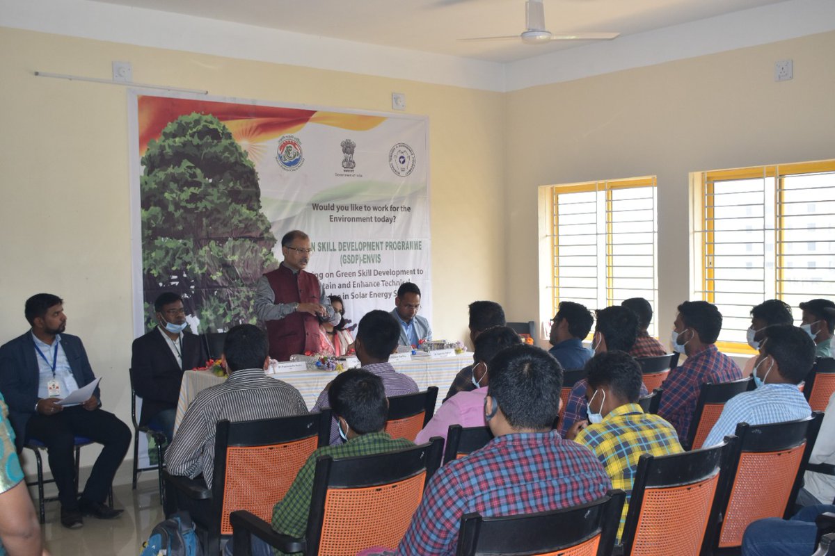 debajitpalit's tweet photo. Yet another 6 weeks #SolarTechnicians training program by @teriin under #GSDP of @moefcc; this time w/ @InnodustL in Bhubaneswar. Delighted to share my thoughts & interact w/ d
trainees from ~ 8 districts this morning at d inaugural session
#SkillIndia @NSDCINDIA @MSDESkillIndia https://t.co/hrezKZ8b0M