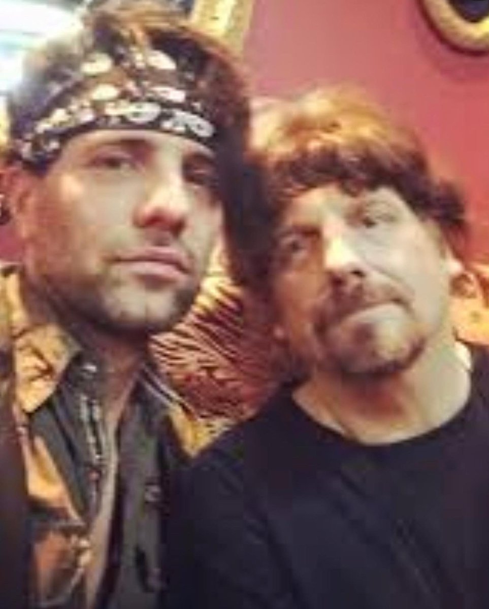 CrissAngel's tweet photo. VERY SAD NEWS-my dear friend @theamazingj has passed away. He was a pioneer who paved the road for comedy magicians in so many ways. I love this man and am so grateful for him, his talent, his friendship, and so many great memories together. I’ll miss you-Rest In Peace #Legend 💔 https://t.co/H7V55rhjK6