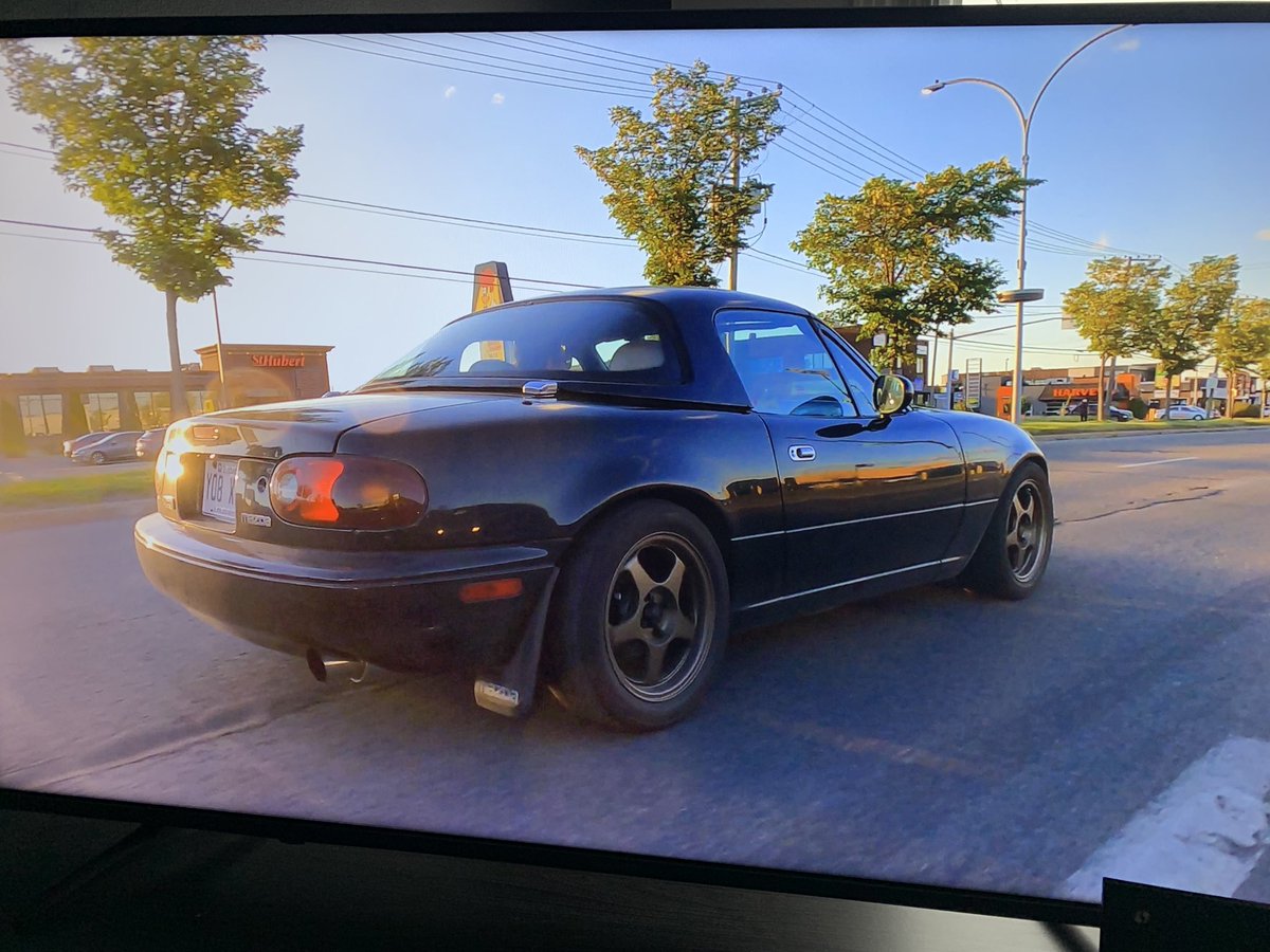 Randumbnyss's tweet photo. A few more months and I can take her out of storage! The amount of hours I’ve spent playing mobile osrs in that car is ridiculous. Post your cars down bellow :)

#miata #cars #osrs #runescape https://t.co/3f9mUkVWE1