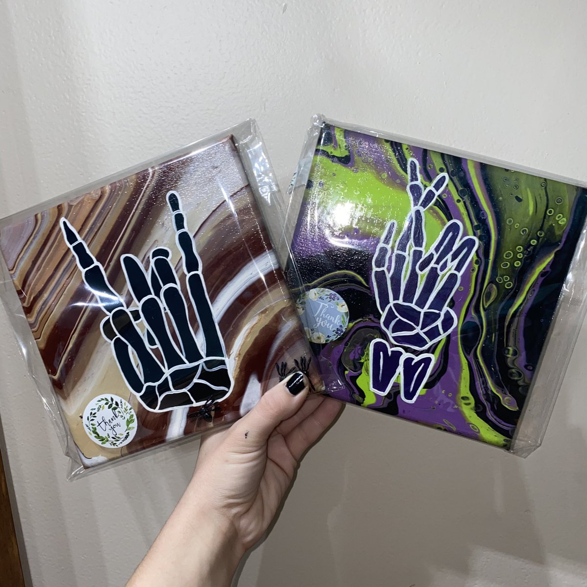 HAVING A HUGE CANVAS SALE ON MY FLUID PIECES !!!!!! no code needed 🥰💖😭 get yours now for only $32 👀