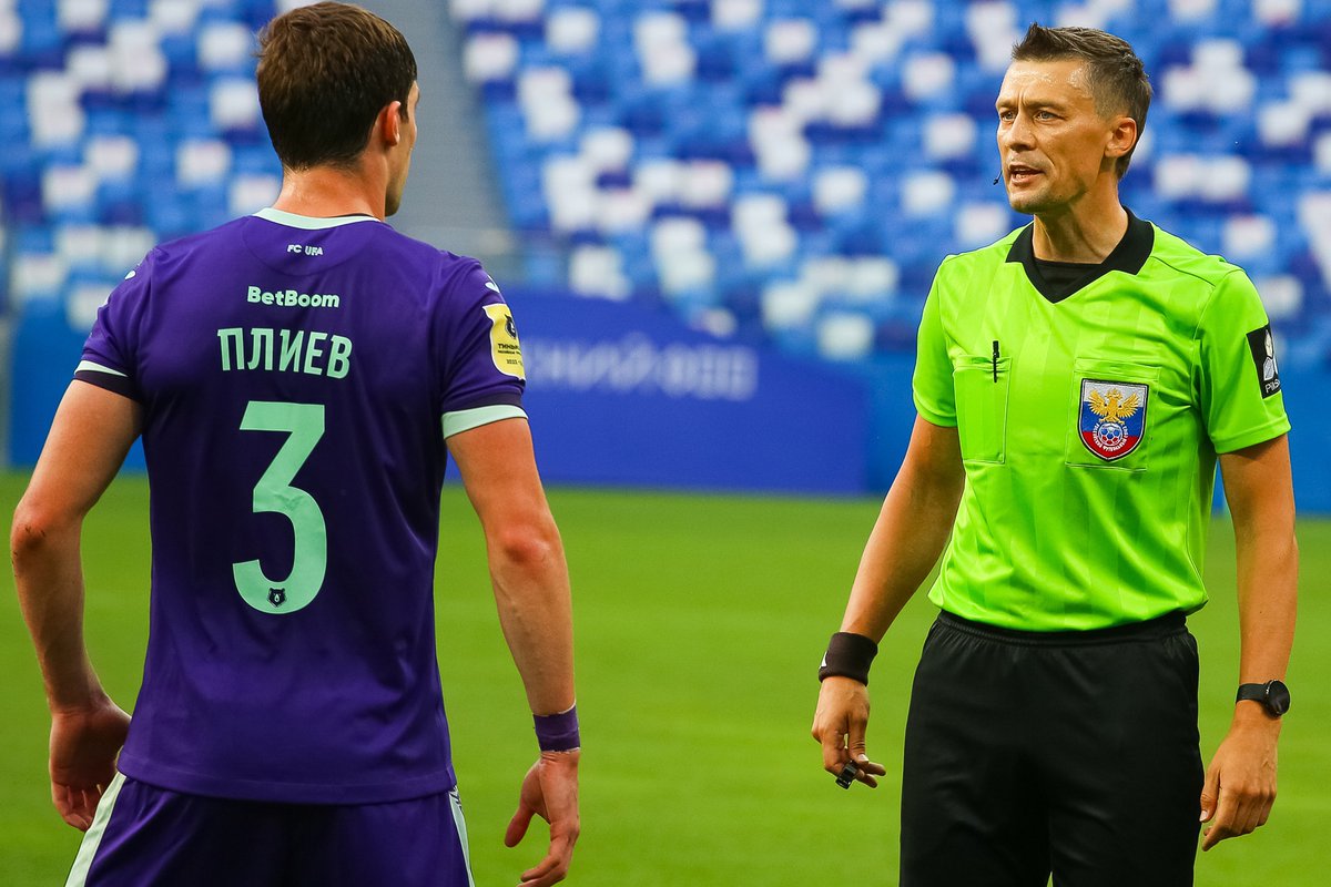 Василий Казарцев назначен на матч с «Уралом» fcnn.ru/nn-info/news/t…