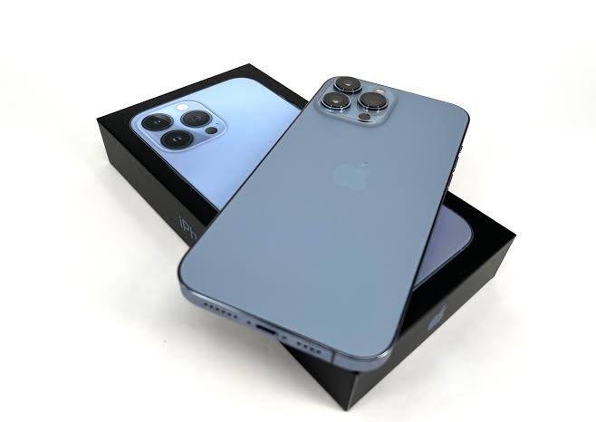 amkmorray's tweet photo. #iphone et #DoubleSIM
Il faut être congolais pour comprendre le message caché 😅😅😅 https://t.co/ISvoLzhIC0