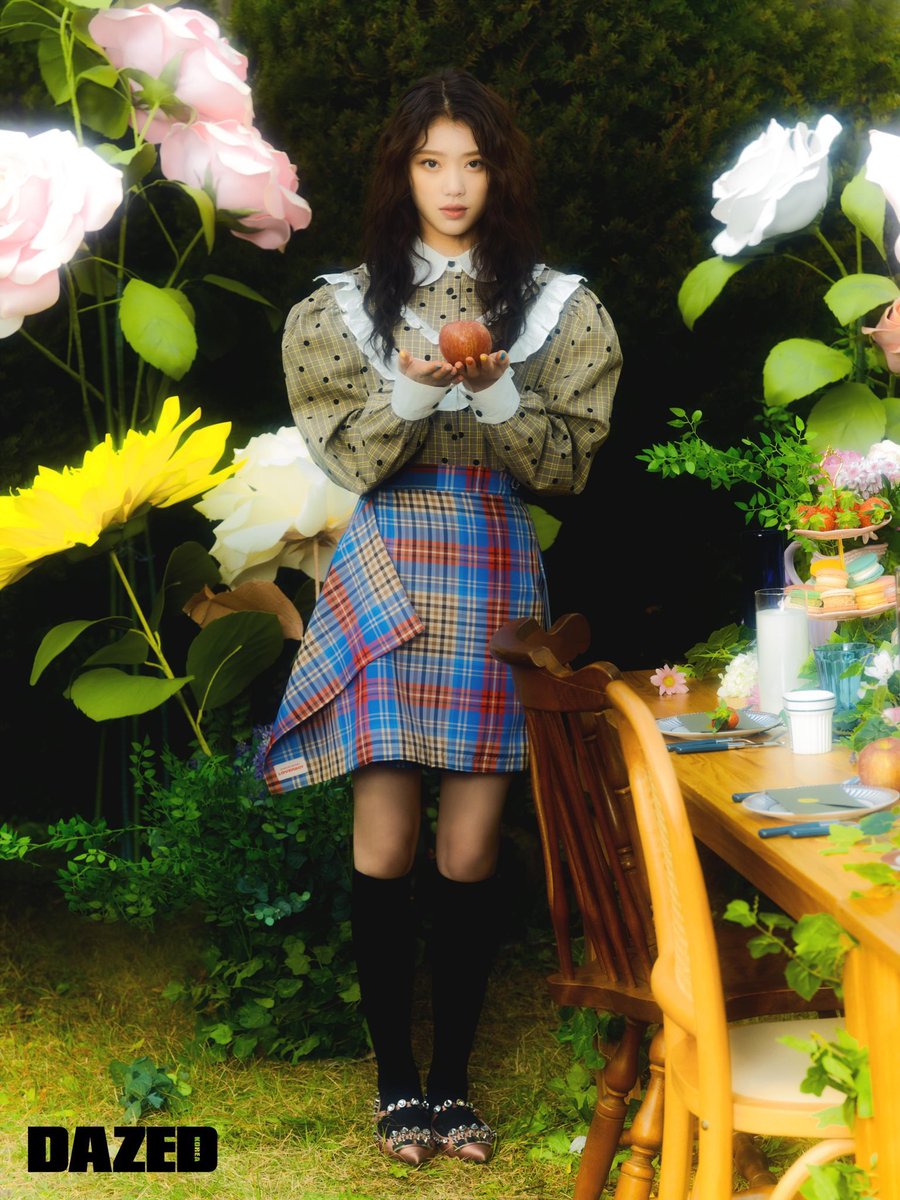 xiaoting_iu's tweet photo. https://t.co/Hia7yHqYes