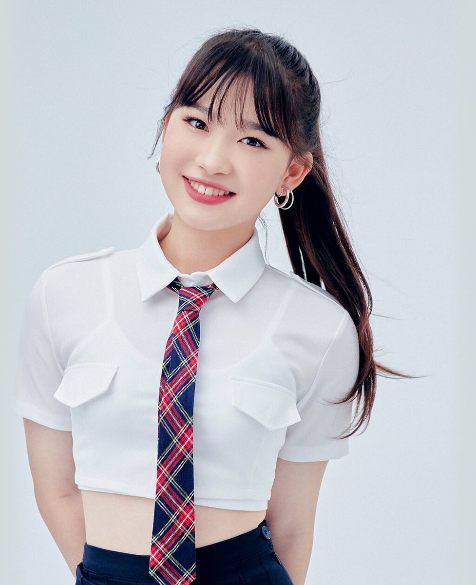 TakeiGlobal's tweet photo. — Karina followed Woollim Entertainment's audition account! company auditions run until March (next month)!

– Known for having LOVELYZ and POCKET PUNCH as girl groups!

#KARINA #TAKEIKARINA #タケイカリナ #타케이카리 #MyTeenageGirl https://t.co/AkRMFZtyao