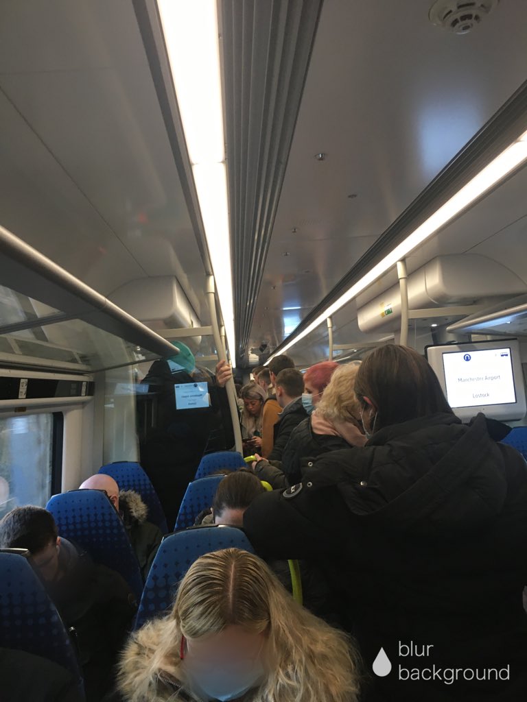 beener76's tweet photo. @northernassist @northernassist this was before we got to lostock!!! It’s even worse now!! https://t.co/3HERp0H8Zk