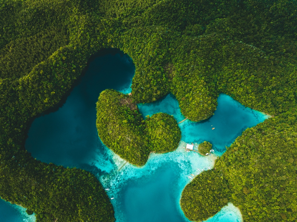 Sugba Lagoon in the Philippines is simply out of this world! #Philippines #SugbaLagoon