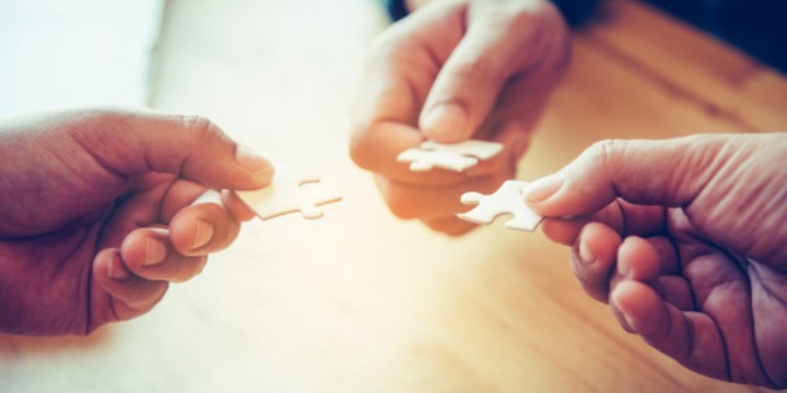 FAGEM_empresa's tweet photo. FORMACIÓ: T'oferim eines per potenciar el bon clima de treball i crear cohesió de grup,  generar vies de comunicació interpersonal i entrenar la comunicació assertiva. Curs de 30 hores bonificables. Tots els dimarts i dijous de març de 14.45 a 17.45 hores.
https://t.co/2VgyTbBBHq https://t.co/ZU82lIOR0v