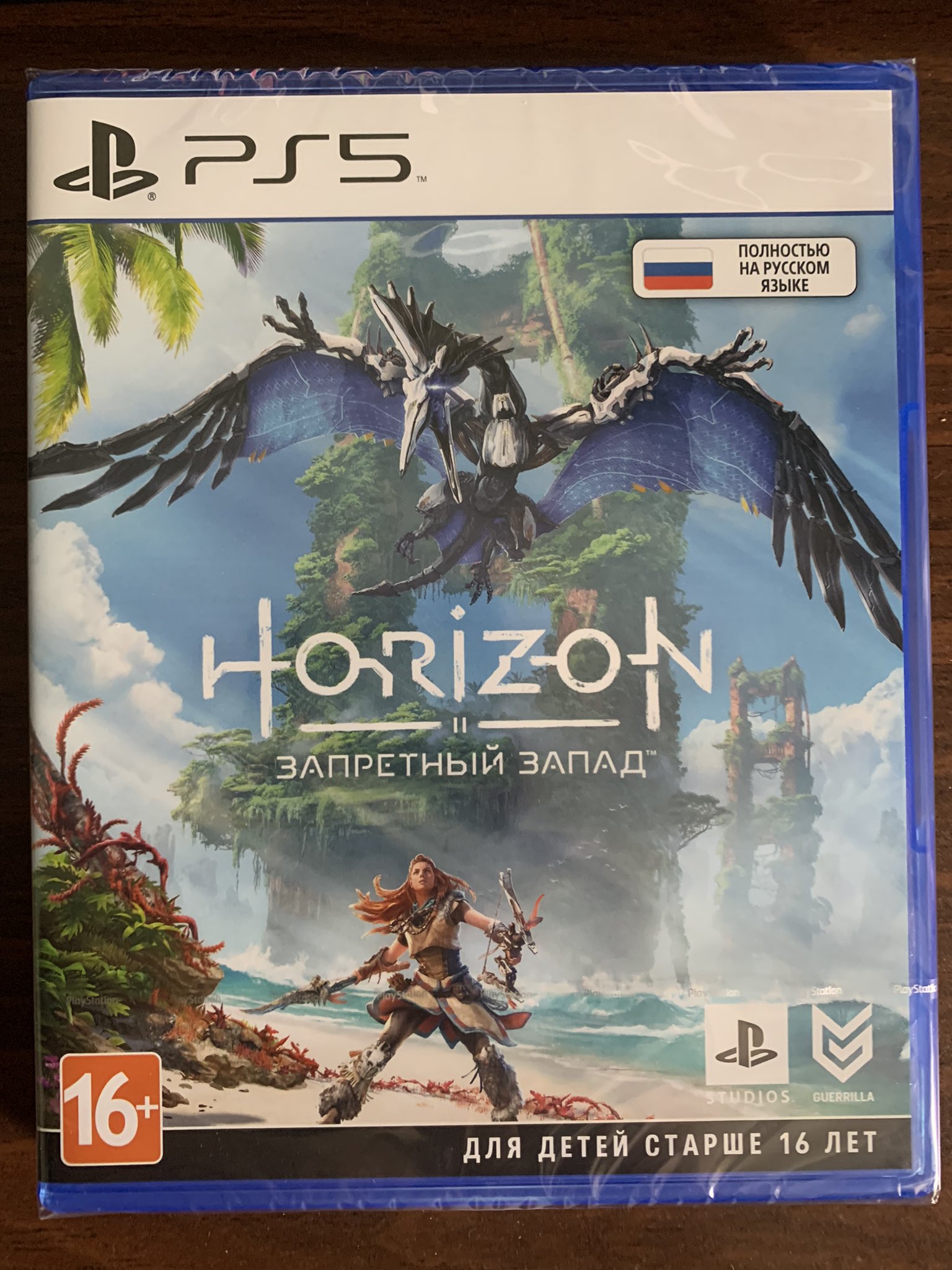 FMRE-SQX0AETcXo?format=jpg&name=large