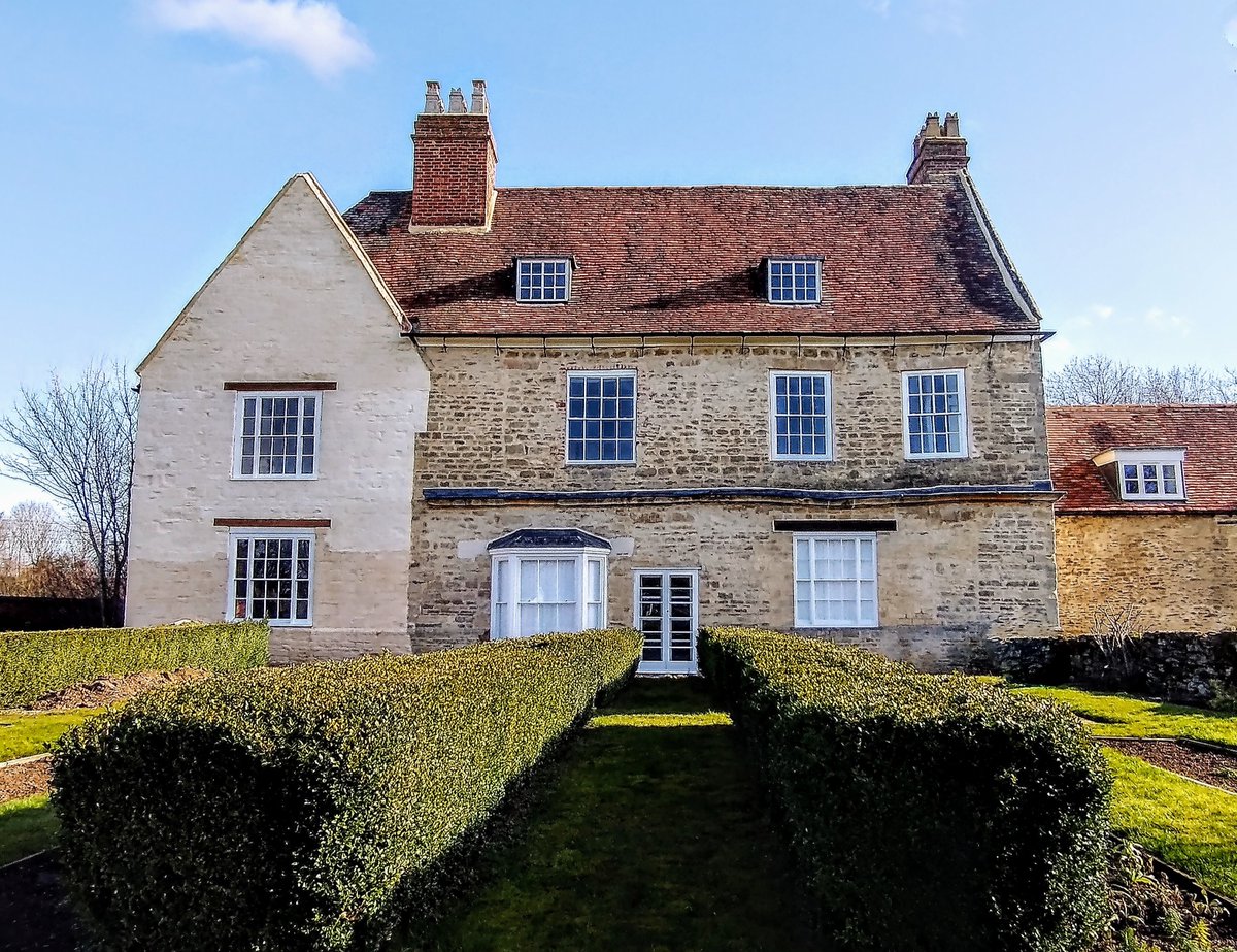 City DiscoveryCentre (@mkcitydiscovery) on Twitter photo The scaffolding is down, and the Farmhouse is looking majestic! Thanks to funding from <a href="/HistoricEngland/">Historic England</a>, <a href="/mkcouncil/">Milton Keynes City Council</a> and MKCDC, the renovation works are now complete, and plans to transform the interior into a visitor centre, shop and education hub are in full swing (1/2) The scaffolding is down, and the Farmhouse is looking majestic! Thanks to funding from <a href="/HistoricEngland/">Historic England</a>, <a href="/mkcouncil/">Milton Keynes City Council</a> and MKCDC, the renovation works are now complete, and plans to transform the interior into a visitor centre, shop and education hub are in full swing (1/2)