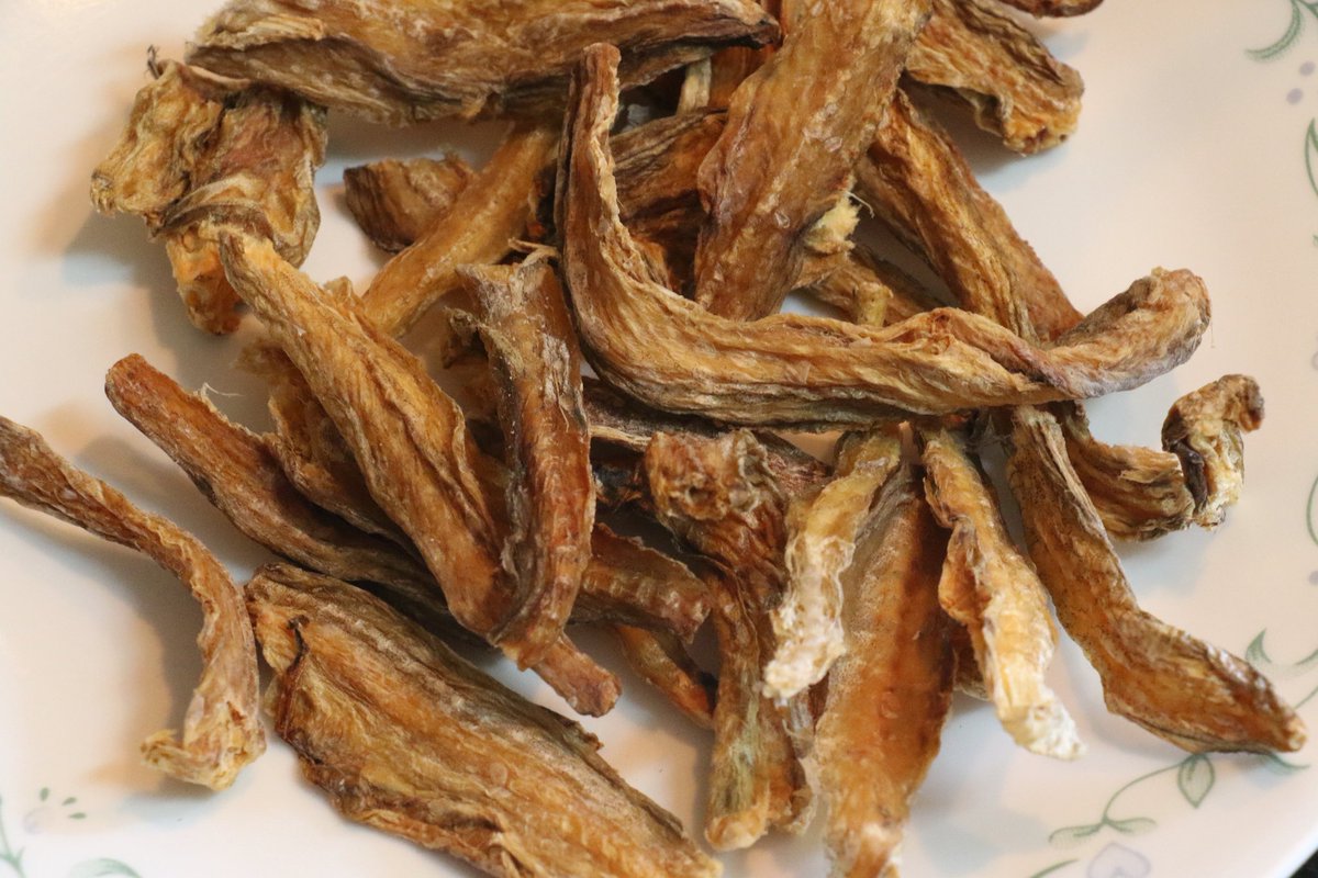 IndraniTweeets's tweet image. Published in WHETSTONE, digital publication on global food origins, culinary #anthropology 
The Enduring Love for Shutki Maach
whetstonemagazine.com/south-asia-jou…
@whetstone_mag 
#driedfish
#gourmet 
#Bengali