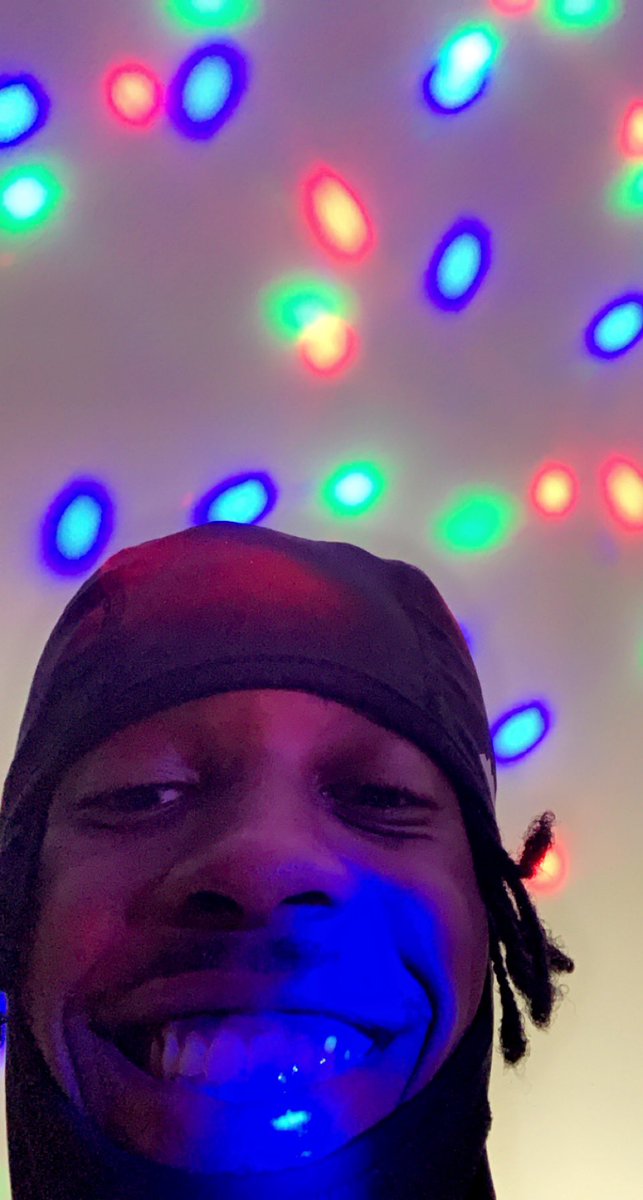 TONED_force's tweet image. My stylist consider retiring every service with me , if you seeing this ms jolly thank you