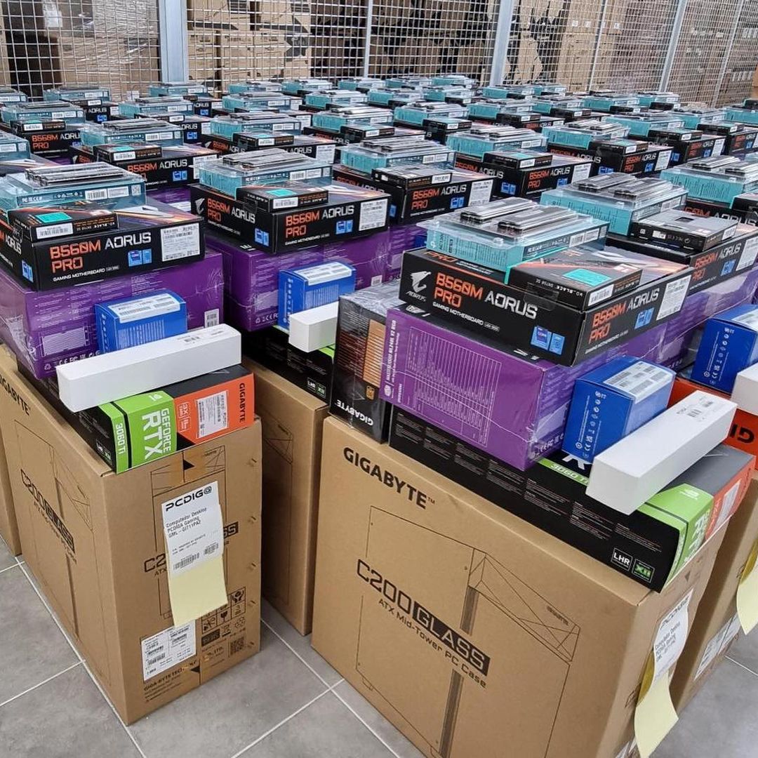 AORUS_DE tweet media