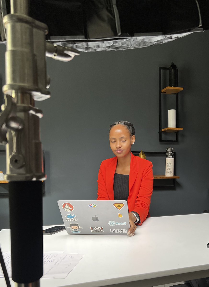 Uwikuzo M. Magnificat tweet media