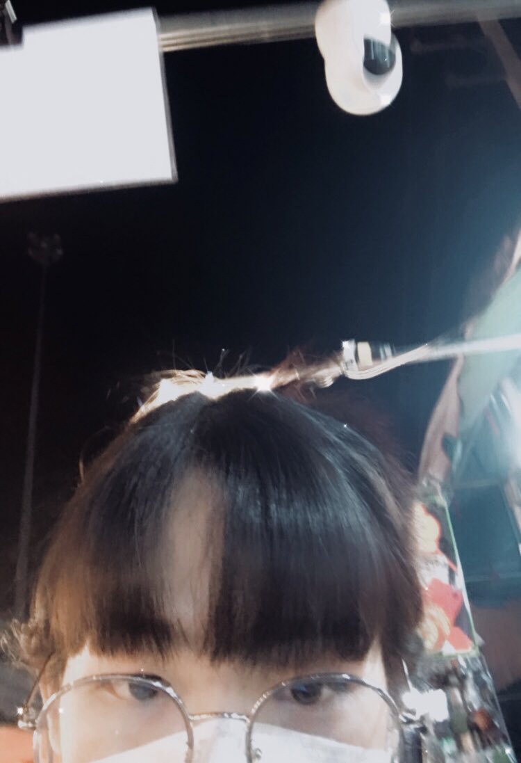 엷은 tweet media