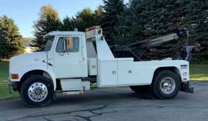 SuperAzarapina's tweet photo. INTERNATIONAL WRECKER, WHEEL LIFT 25 TON BOOM (1985) https://t.co/jHkVmLPnFI