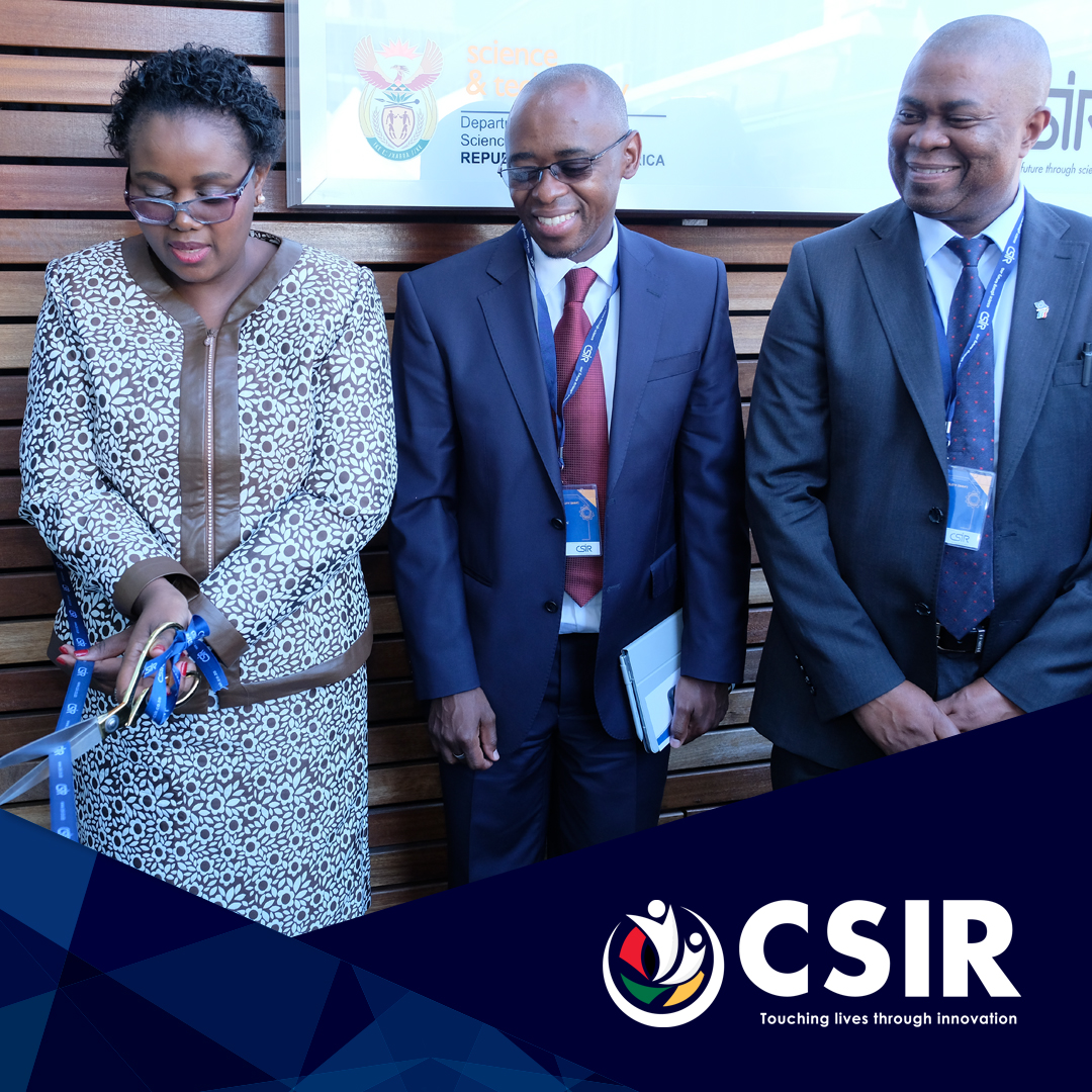 CSIR's tweet photo. 1/2 #CSIR1vision: With his contract extended for another term, one of Dr Thulani Dlamini’s key initiatives in his first term was the launch of the CSIR Biorefinery Industry Development Facility (BIDF) in Durban. The facility, which is a 1st for SA, supports #innovation in ... https://t.co/DtBl3X6Oph