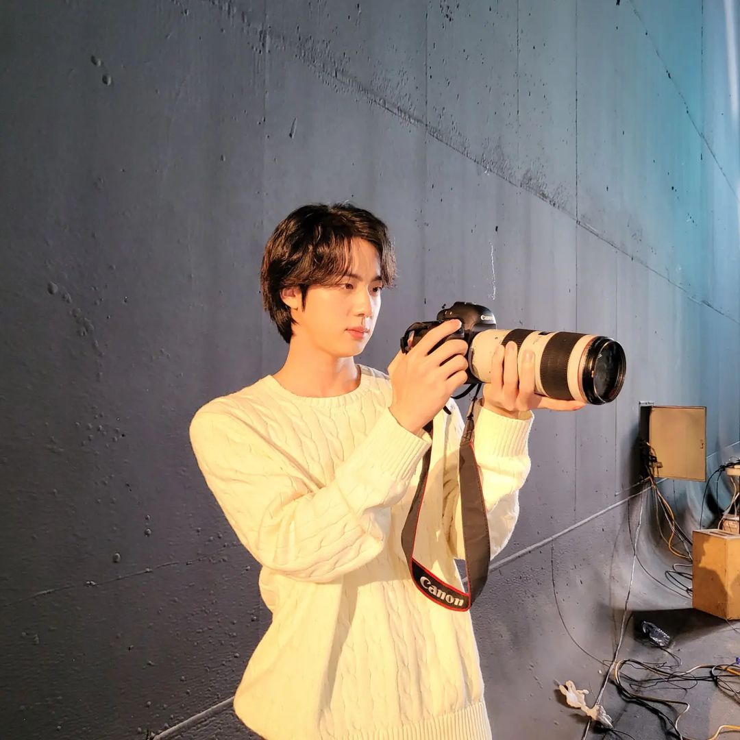 JynYeam's tweet photo. 와...ㅋㅋㅋㅋㄱ디지게 잘생겼다 ㅋ https://t.co/zexGN9EzL8