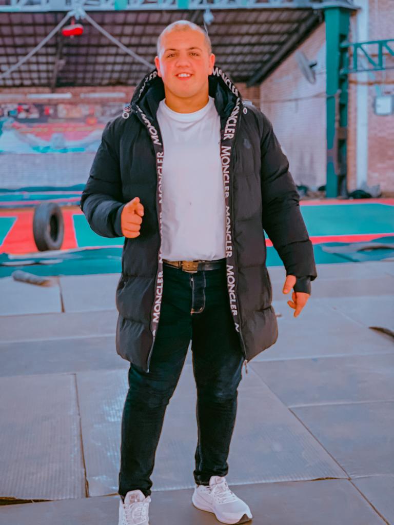 بعد السنين والتجارب دي كُلها ، مش هندور غير على راحتنا وده شيء مفيهوش نقاش ، لا هنتعامل مع ناس تتعبنا ،  ولا هنقعد في مكان مش مرتاحين فيه ، ولا هنفضل مع ناس مش شبهنا العُمر مفيهوش بعدين ومفيش أحسن من راحتنا