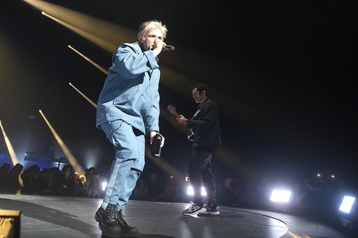 Lea_Quinio's tweet photo. Quelle soirée ! @Orel_san a signé un retour INCROYABLE à la maison 📸 https://t.co/qhKojcBhck