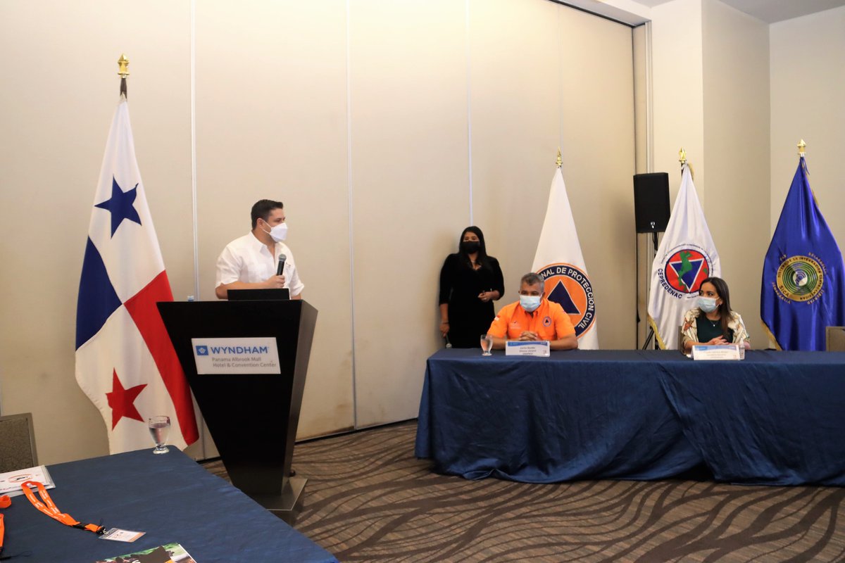 TheBrooke's tweet photo. This week, at an event organised by Brooke and @CEPREDENAC in Panama City, 6 countries have sent +20 representatives of their National Disaster Risk Management Systems (DRM) to receive the first regional training in Livestock Emergency Guidelines and Standards... https://t.co/XGNXSuUQr0