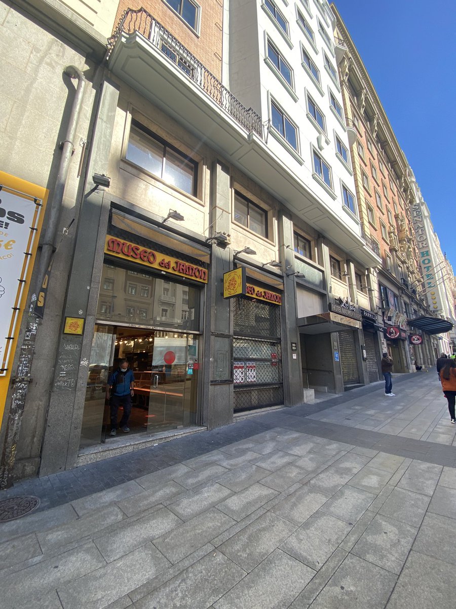 Ya estamos trabajando en la reapertura del mítico Museo del Jamón de la Gran Vía de Madrid!! Nos vemos pronto!!
#GranVía #Madrid