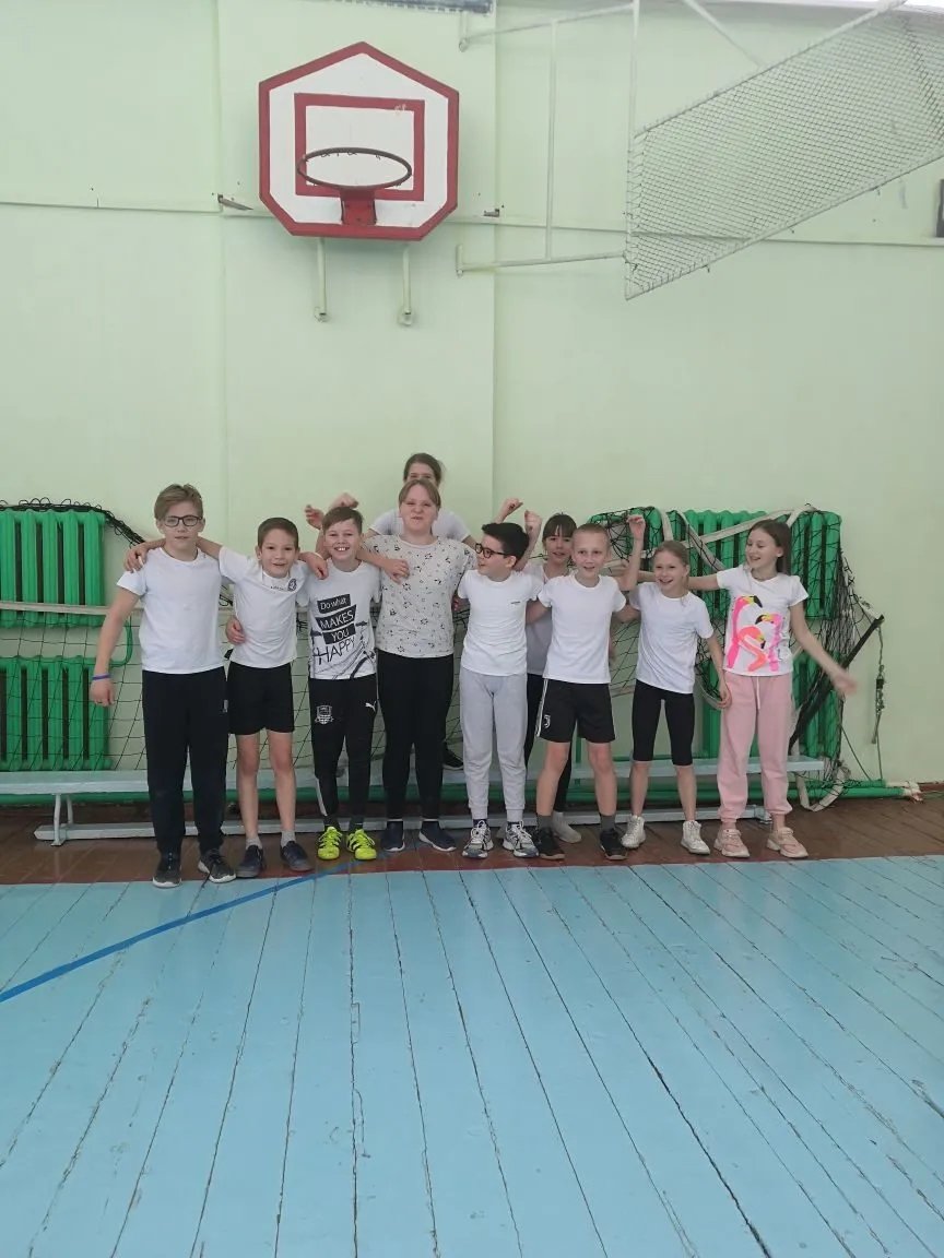 cabinaox's tweet photo. И в преддверии праздника Дня защитника Отечества кадеты (школьн.спортивные соревнования)   и юнармейцы(городские соревнования "Выстрел") показали свою силу, выносливость, сплоченность, отличные навыки обращения с оружием и и меткую стрельбу. https://t.co/Dac2j3nqIY