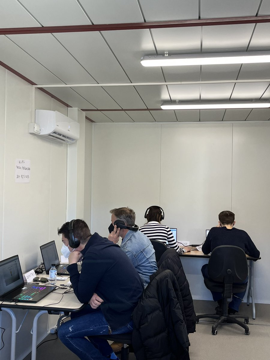 pbt357's tweet photo. #HCFDC starts this morning the online and face-to-face test session of the @ResponDrone System training platform developed in the framework of the project @VilleCorti https://t.co/snath7STYn