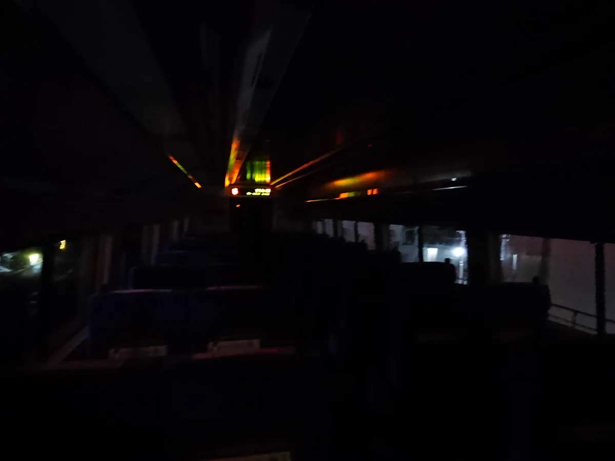 電車で居眠りして起きたらそこには見知らぬ風景がｗｗｗ
