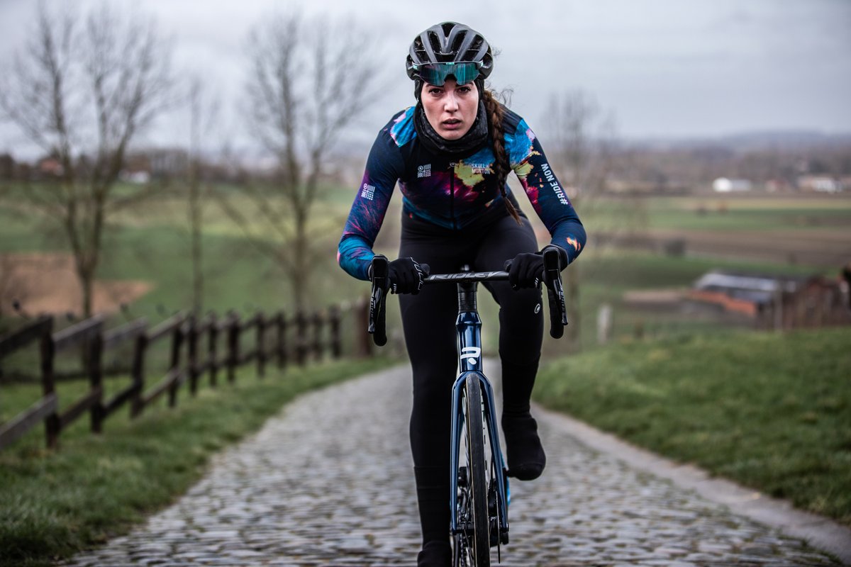 Focussed. Composed. Powerful. Three attributes needed to conquer cobbles and Flemisch hills. Looking forward to a weekend packed with road racing!