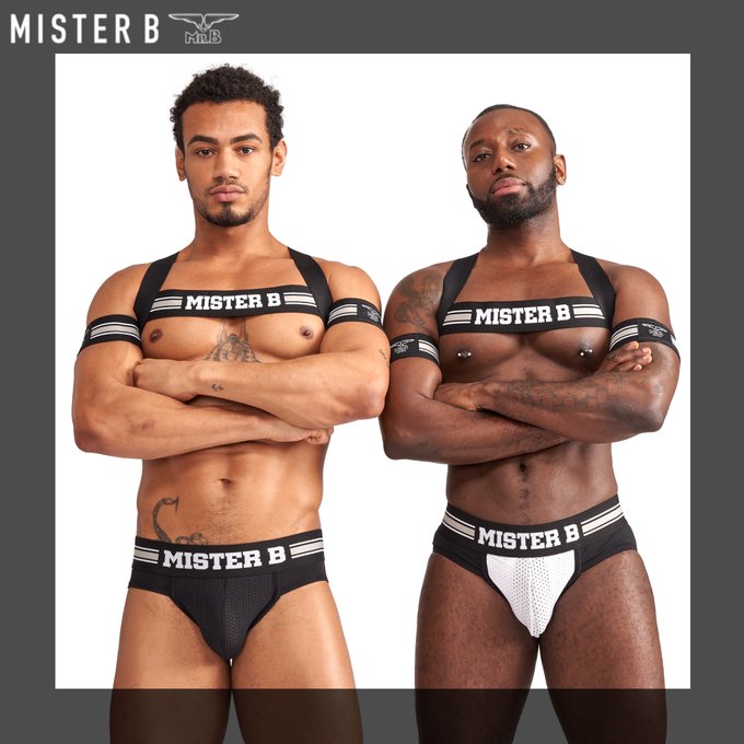 The Mister B Urban Club Harness and Bicep Bands ?

Make a statement! 

Available in 4 colours: Red, Yellow