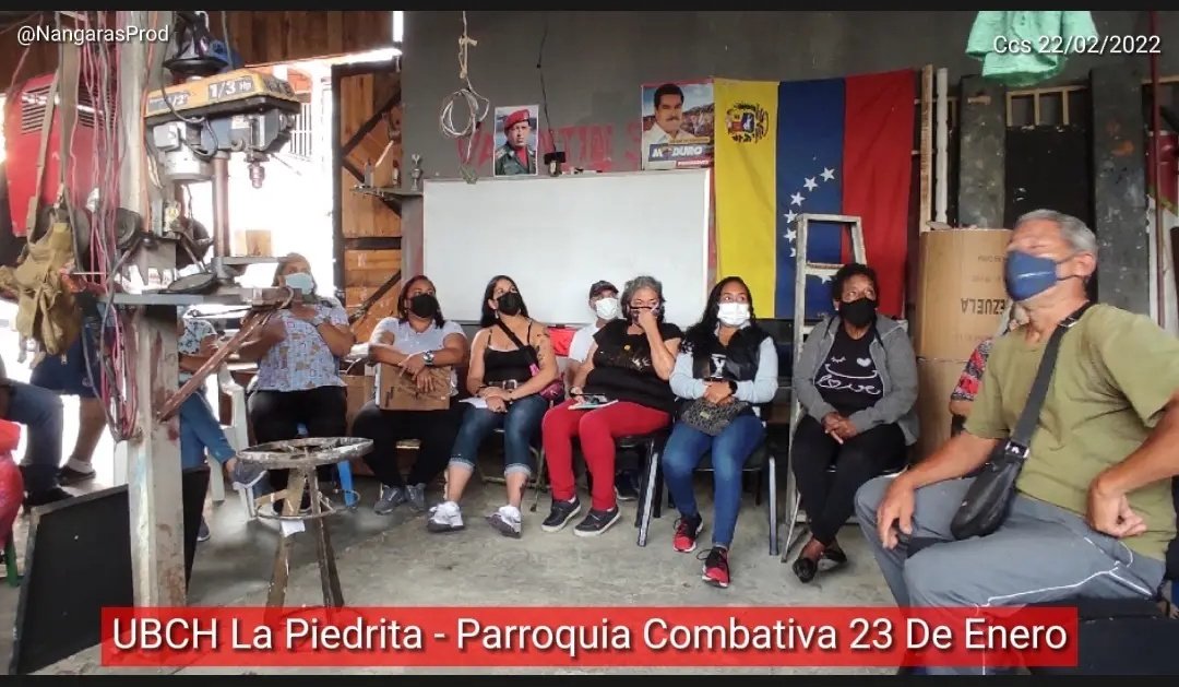 FrenteSergioR's tweet photo. Así fue la Asamblea para postulación a delegados al V Congreso Psuv y Jpsuv en la UBCH La Piedrita en la parroquia combativa 23 de Enero. https://t.co/AsgUS6YvpB