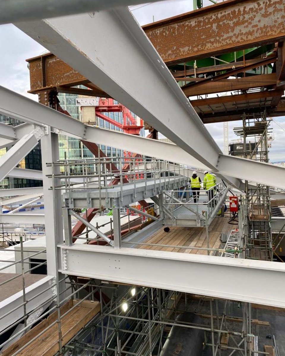 CheviotInstall's tweet photo. Satellite deck level 17 installed as per drawings. 

Challenging weather but finished before the storms came!

#CheviotInstall #Construction #Steel #SteelWork 🏗 https://t.co/aJXVVFTSmA