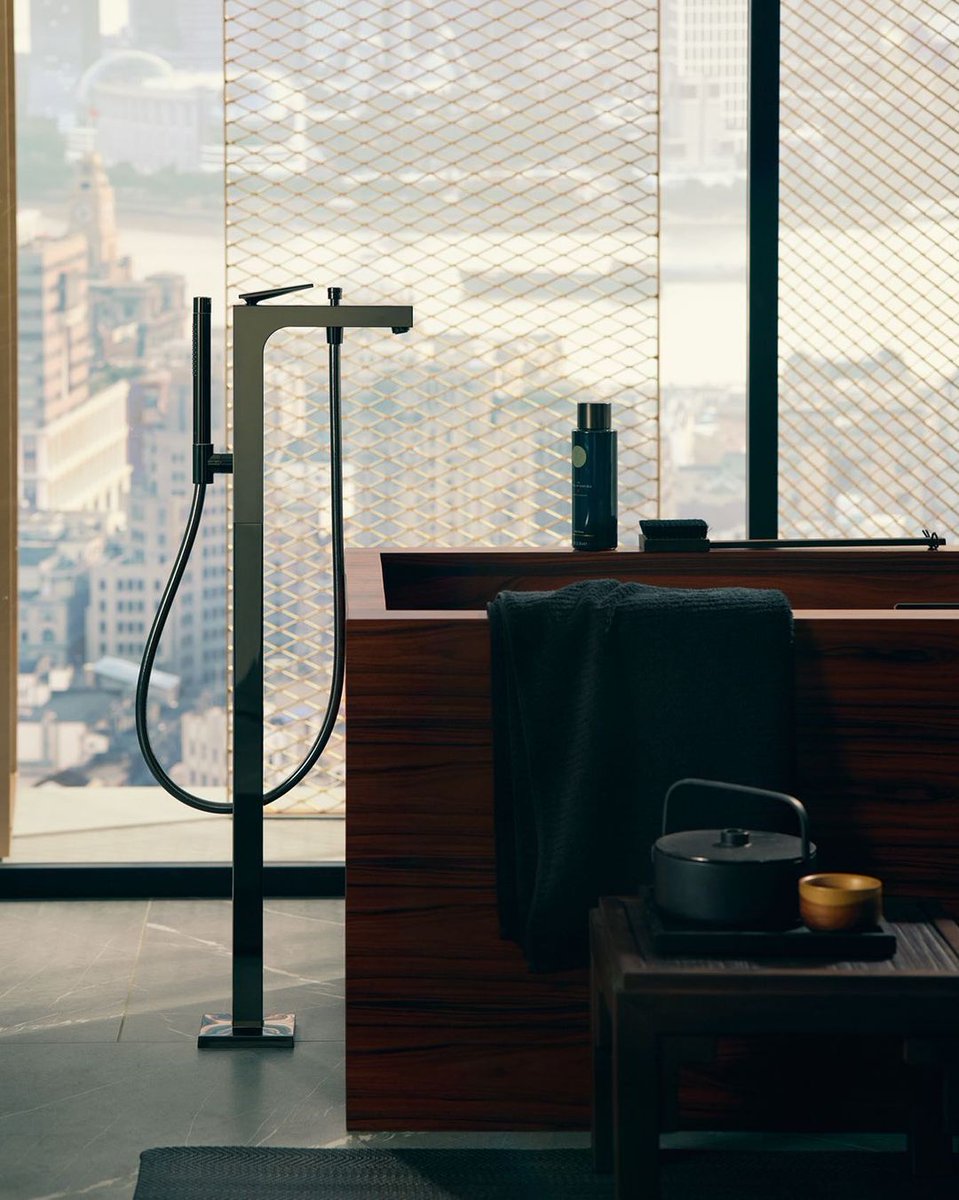 Beautifully tall and slender, the floor-standing AXOR Citterio bath mixer tap is guaranteed to make an impression.  Combining balanced proportions with advanced Select technology, elevate your bathroom today: bit.ly/3fHHTMB