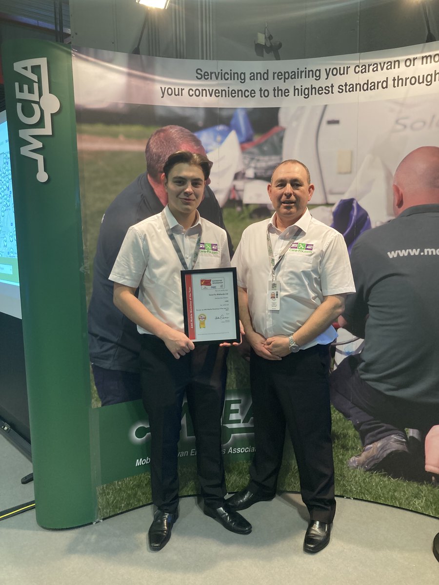 TheMCEA's tweet photo. Congratulations to MCEA mobile engineers Mark &amp; Tom Lowe of Cara-Fix Midlands Ltd for their award from the Approved Workshop scheme which they received at the NEC show. https://t.co/TKhxFOztBJ