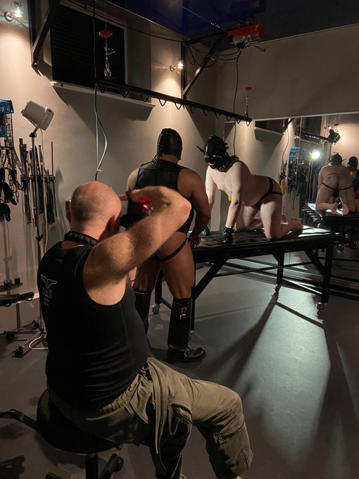 2 pic. Check out some ?#BTS pics from our ? photoshoot in #Berlin with @ffberlin52cm and @beastiebearpig