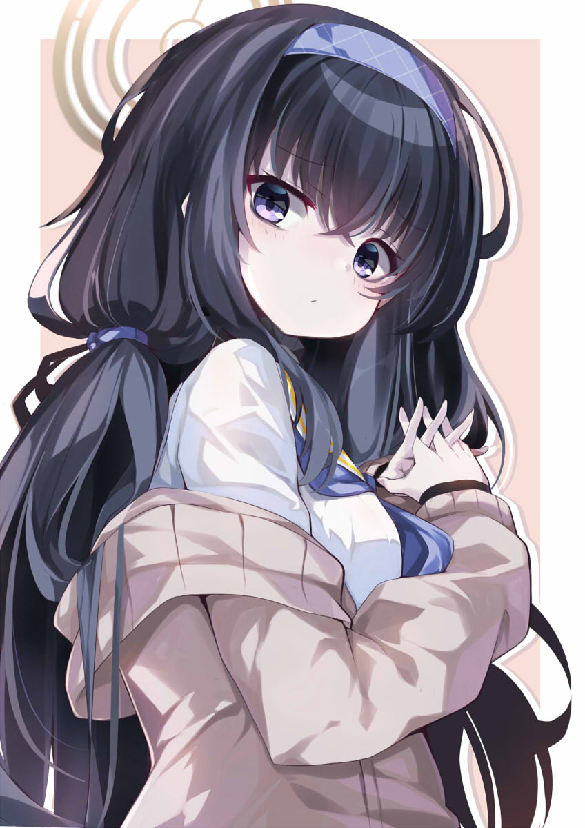 ui (blue archive) 1girl solo long hair black hair hairband looking at viewer halo  illustration images