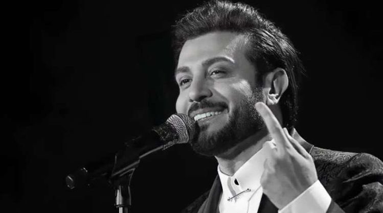 ما دريت ان الكذب حبله طويل 
لين شفتك بالموادع تبتسم