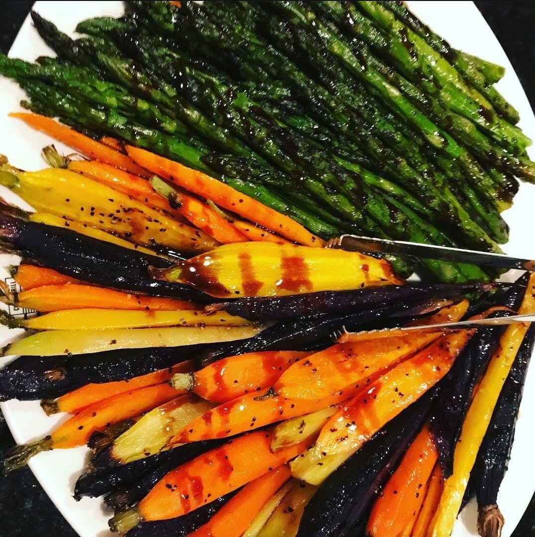 SixStarEvents's tweet photo. You gotta get your veggies in!!!
#chef #cheflife #cater #catering #caterer #cateringservice #cateringlife #smallbusiness #smallbusinesssupport #supportlocalbusiness #supportlocal  #Wednesday  #eventprofs #foodart  #vegetarian #vegan #veganfood  #picoftheday #photooftheday https://t.co/2F2bvLfA5U