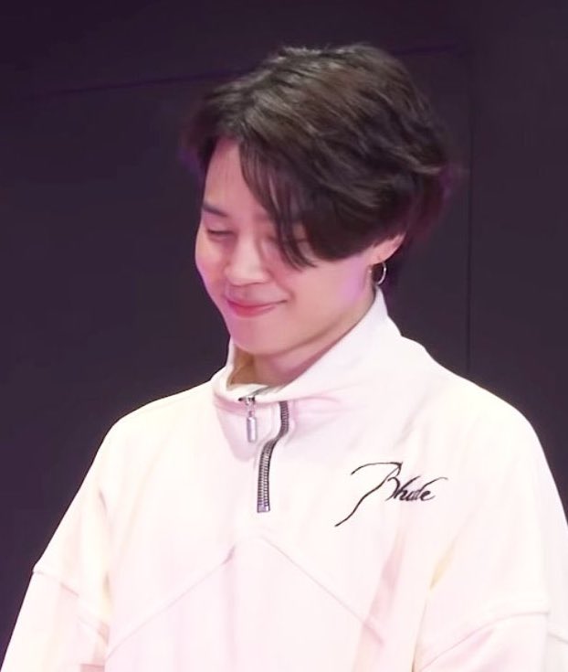 liIjiminvert's tweet photo. this jimin smile is very personal to me https://t.co/E6yqz0tTIk
