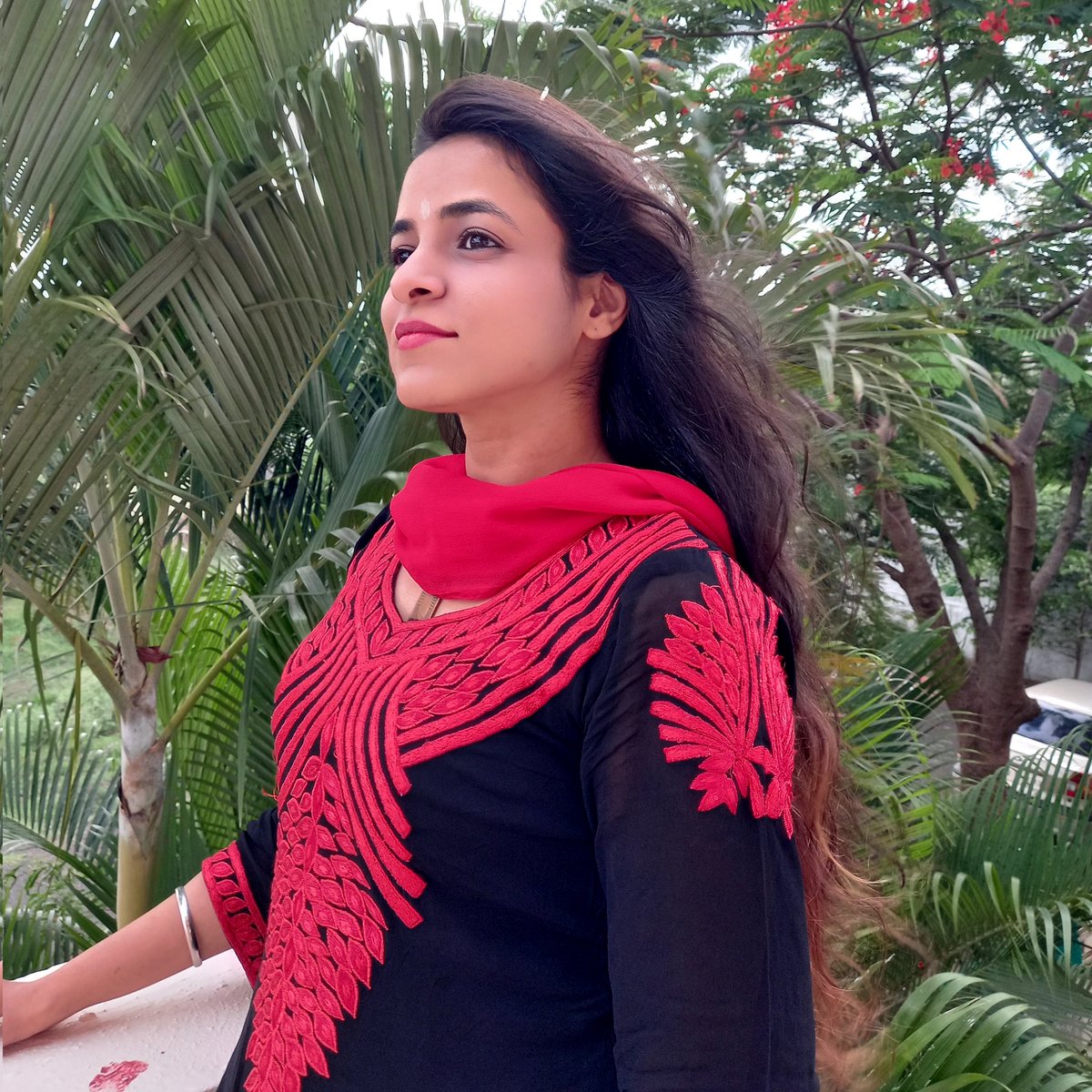 harkirat_dr's tweet photo. Being a product of the #thirdworld with its #pluralities, #women in India have a #challenging role.They may belong to the soCalled '#marginalised sections of the world, they are the ones wit the capability to nourish & replenish the degrading #sociocultural ethos.
HK
#HeForShe https://t.co/wVCllNCeUq