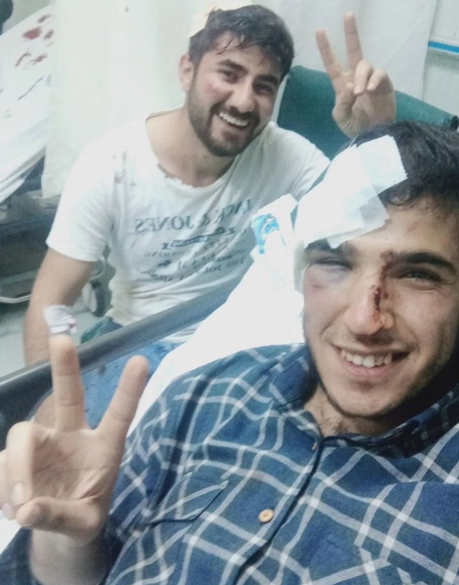 Kürt öğrenciler kimliklerini, dillerini, kültürlerini koruyarak Üniversitelerde olmaya devam edecekler. 
#AkdenizdeFaşistSaldırı