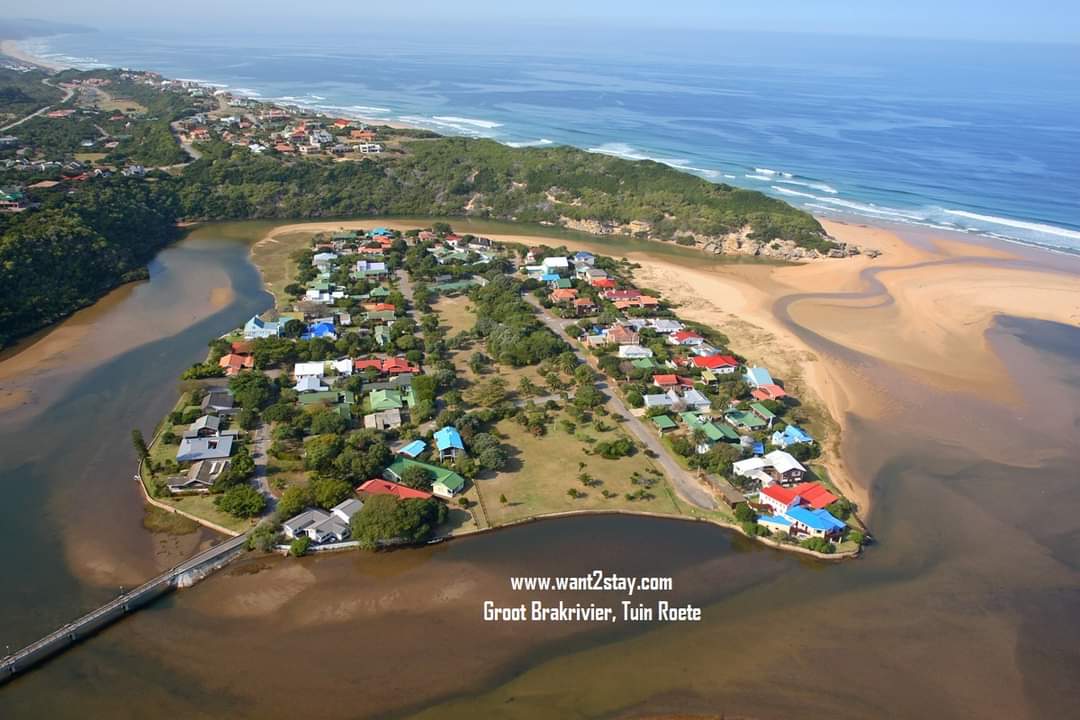 Voetspore_SA's tweet photo. Lekker akkommodasie op die tuinroete van Suid Afrika. Kyk gou na die kosbare dorpie - https://t.co/NQQ29YHvgr https://t.co/20RpQdJrCg