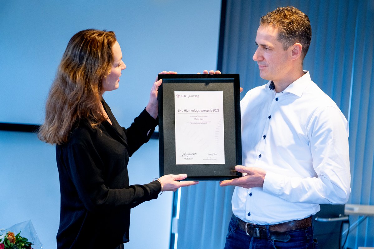Martin Kurz, seksjonsoverlege, professor og leder i Norsk hjerneslagforening, er tildelt LHL Hjerneslags ærespris 2022. Foto: Svein Lunde, <a href="/sus_no/">Nola Susan</a> #hjernehelse #hjerneslag #ærespris @nevrologi <a href="/legeforeningen/">Legeforeningen</a>