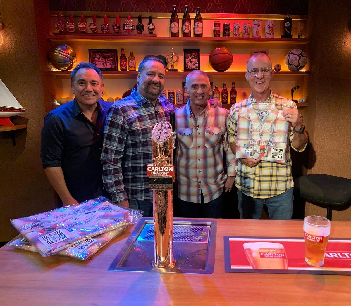 The Front Bar - Gather Round show tonight! tweet media