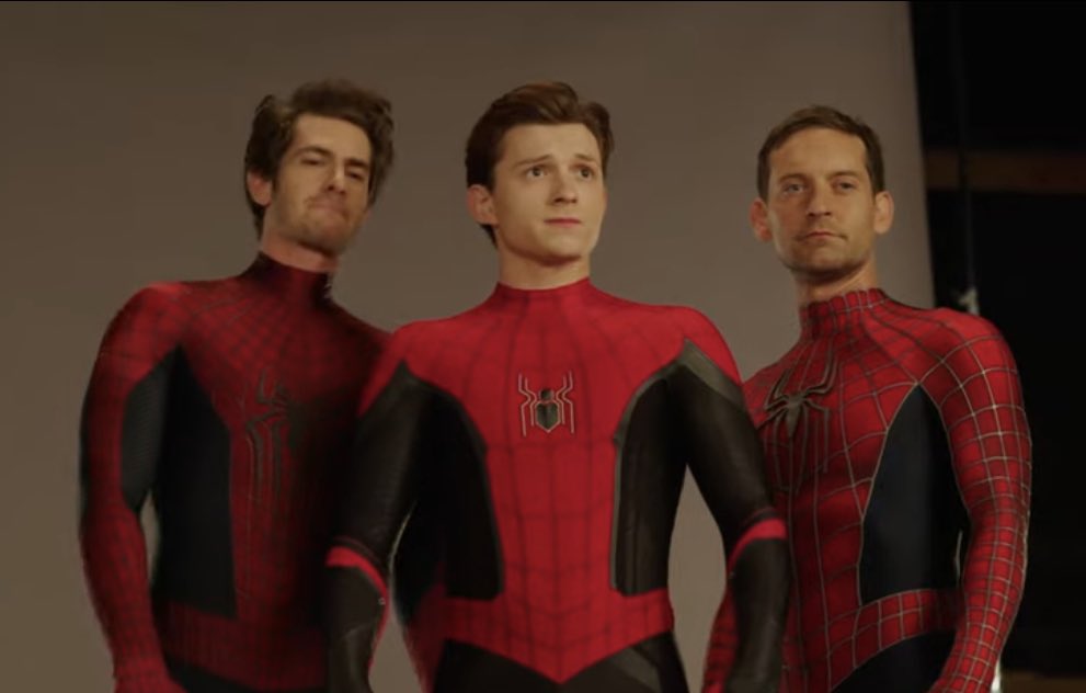 RT @EARTH_96283: Spider-Man: No Way Home (2021)
New photo of Andrew, Tom and Tobey in their Spidey attire https://t.co/XWIoZFJXVv