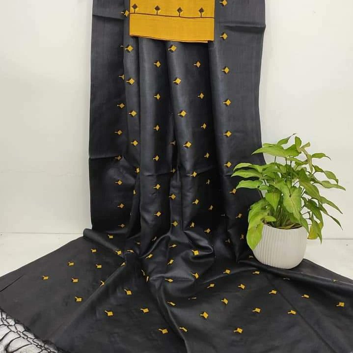 aairacreation's tweet photo. ❤Attractive collection...
Semi tussar embroidery 
Work designer saree 
Best quality ...
Saree length ..5.5 meter 
Blouse ..1 meter 
Blouse also embroidery work 
Price ..1530 
Free shipping
Pls book order fast ...
Contact whatsapp no 9155555466
https://t.co/0L5UGOg4CO https://t.co/muzi46GTdI