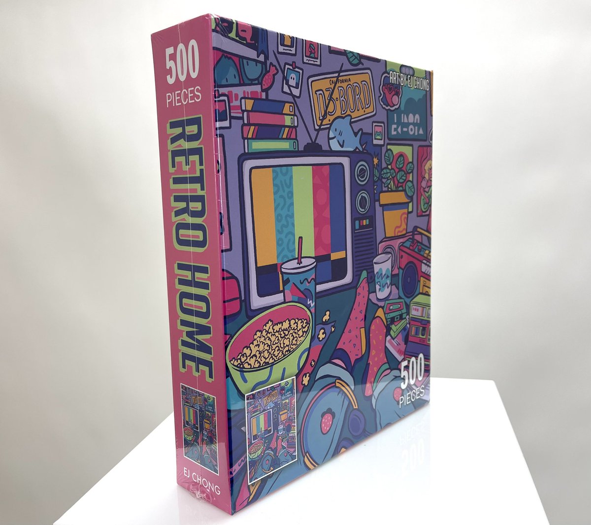 Kesswylie's tweet image. New Kess Puzzles just dropped.
Check out Retro Home and Tripple Hearts!!!! 
Link in the thread. 
Art by @ejknoodles and @kiiarens 
(Link to buy in the thread 🧵)