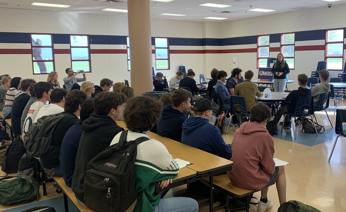 KennaThordarson's tweet photo. It was great speaking to our @TPUSA_Perry chapter today and letting them know about our JUST ANNOUNCED Young Women’s Leadership Summit in June! What a great group! #YWLS2022 Register now! https://t.co/ehjxFgVDs0 https://t.co/Evpro2jVXr