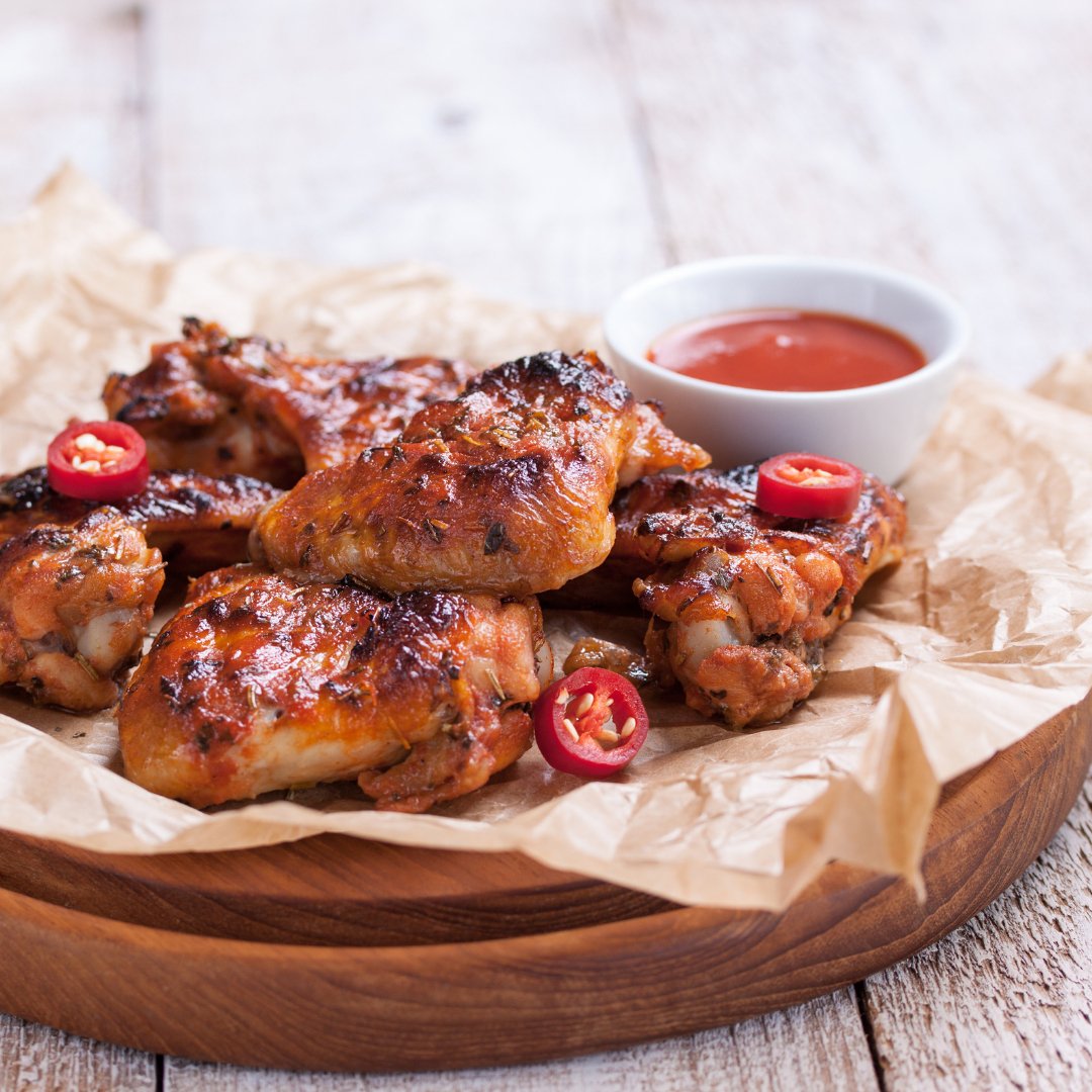 Sweet &amp; Spicy mango wings 🥭🥭🥭
​​​​​​​​
Who loves sweet and spicy food? Comment below 👇🏾​​​​​​​​
Also, check out this delicious and simple recipe on our website ☑️​​​​​​​​

#neemafood #mango #wings #sweetandspicy
�