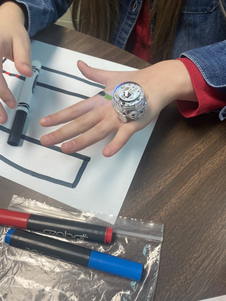 Kerry Daus tweet media